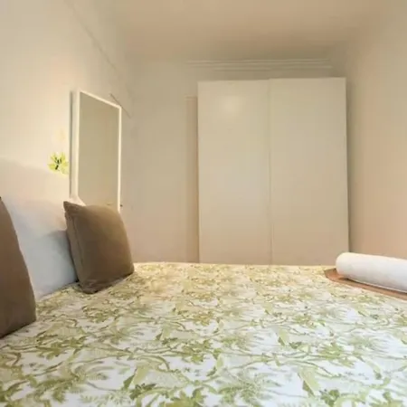 Charming In A Premium Location 아파트 리스본